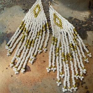 🔥3 for $18 Bundle - Chic Beaded Dangle Earrings in White and Gold